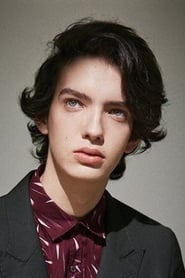 Kodi Smit-McPhee as Brandon in Nightmares & Dreamscapes: From the Stories of Stephen King
