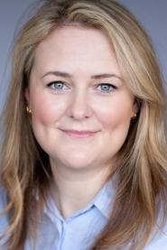 Phillipa Dunne as Anne in Motherland