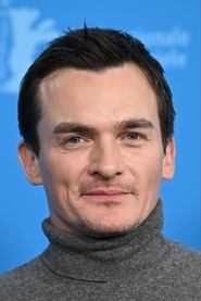 Rupert Friend as Peter Quinn in Homeland