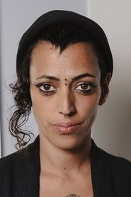 Jade Oukid as Jade in Sirāt