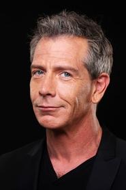 Ben Mendelsohn as Ralph Anderson in The Outsider