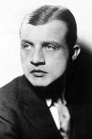 Dwight Frye as Fritz in Frankenstein