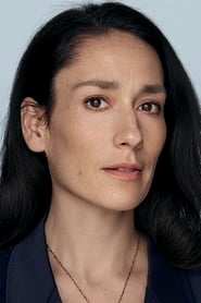 Sian Clifford as Claire in Fleabag